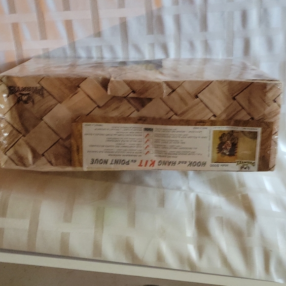 NWT Phentex Inc. Clown Hook & Hang, Crochet Rug Hook Kit, Clown, Crafts. - Picture 2 of 6